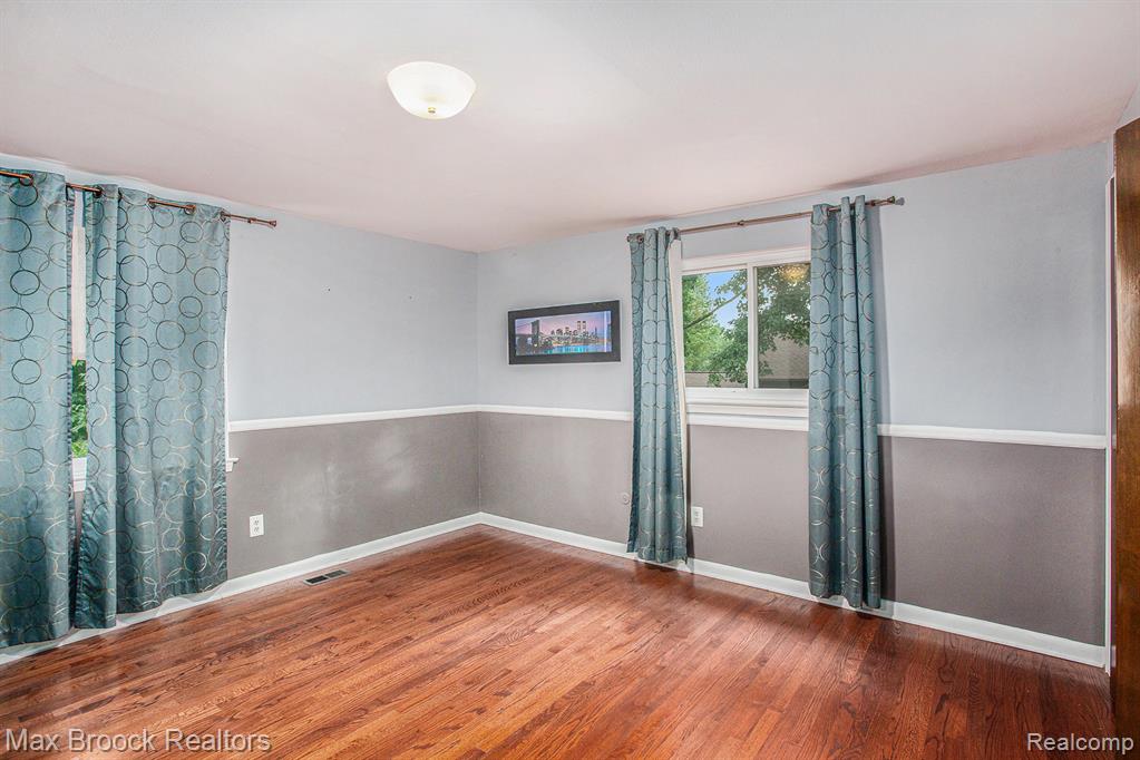 5622 Powder Horn Drive, West Bloomfield, MI — Photo 19