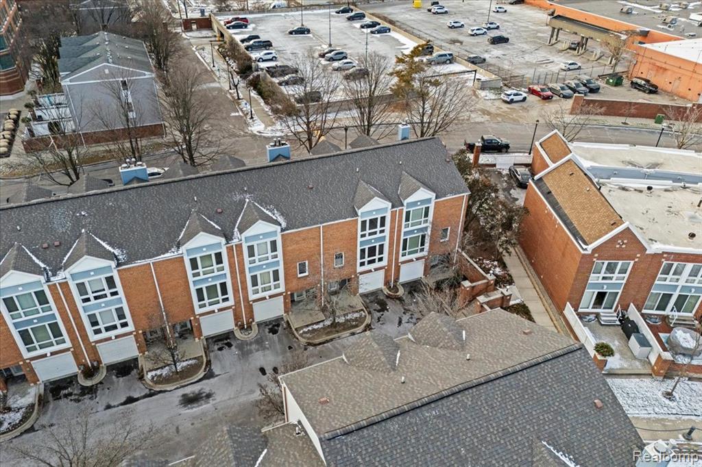 294 Main Sail Court, 22, Detroit, MI 48207 — Photo 46