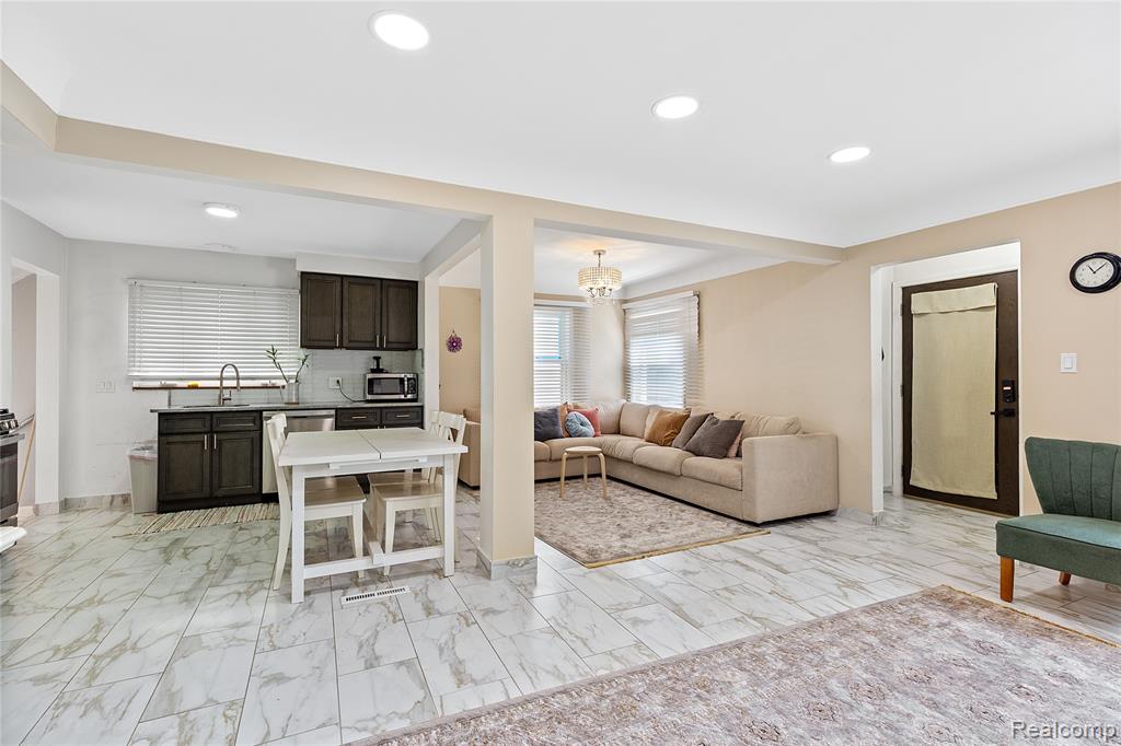 4757 Roemer Street, Dearborn, MI 48126 — Photo 4