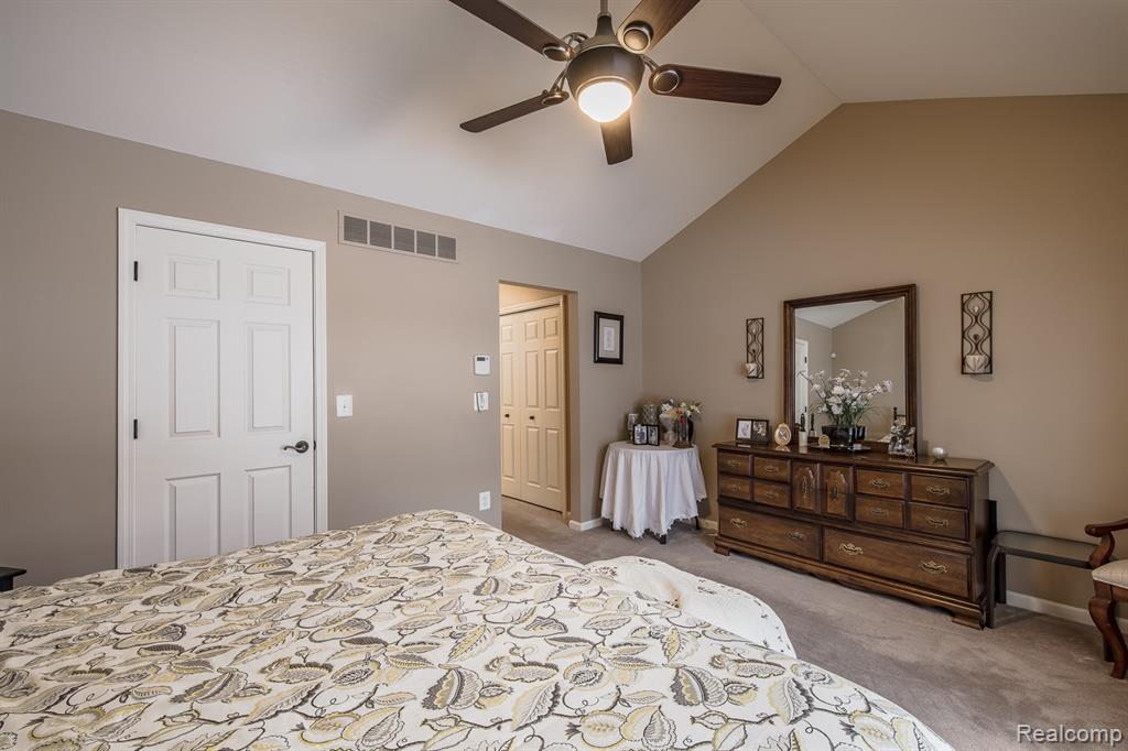 8213 Sequoia Lane, White Lake, MI — Photo 23