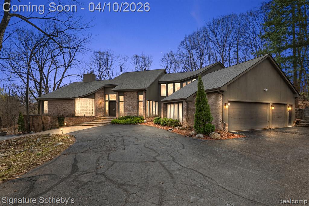 7616 1st Street, Onekama, MI, 49675