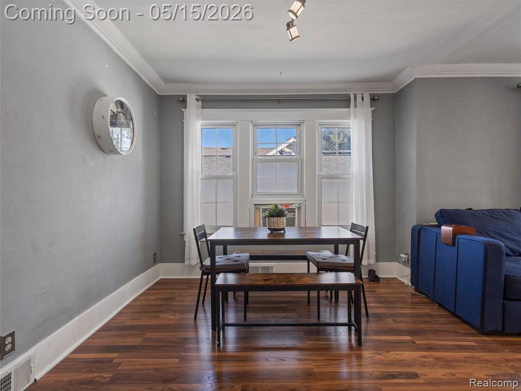 504 S Kenwood Avenue, Royal Oak, MI 48067 — Photo 13