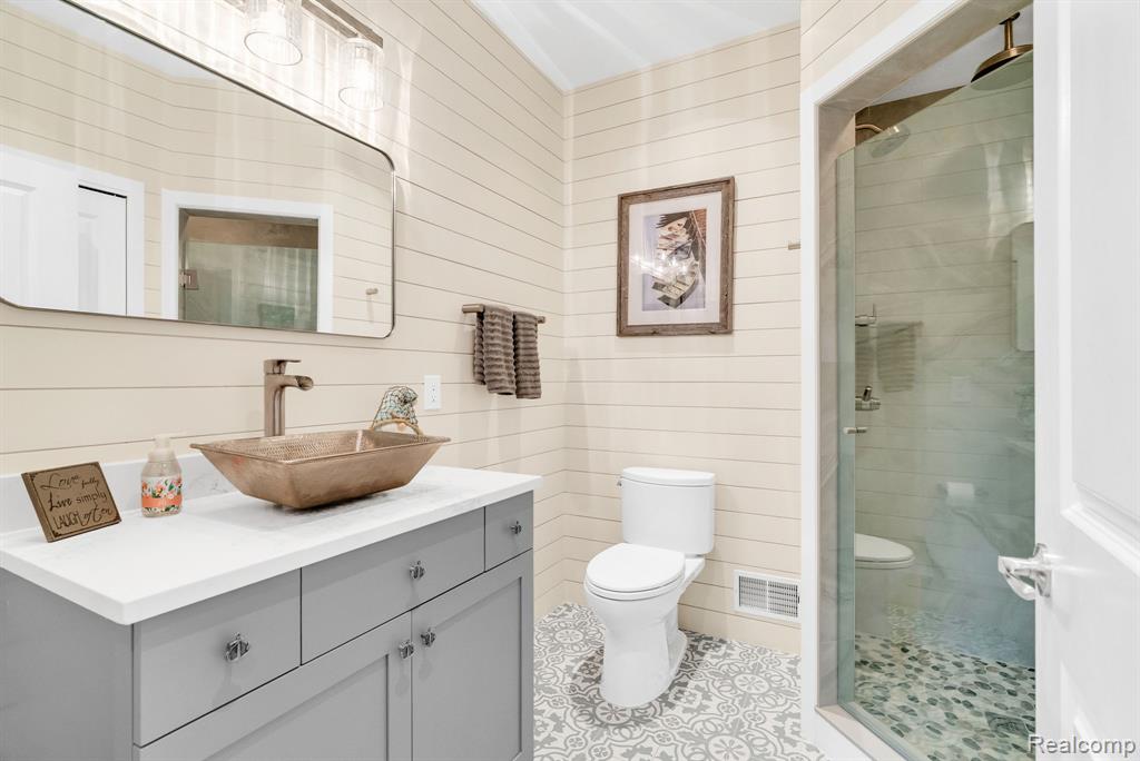 49370 Bay Lane, Chesterfield, MI 48047 — Photo 33