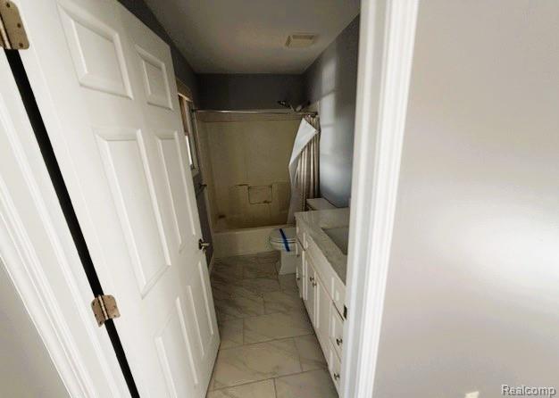 4773 Chipman Drive, Waterford, MI 48327 — Photo 16