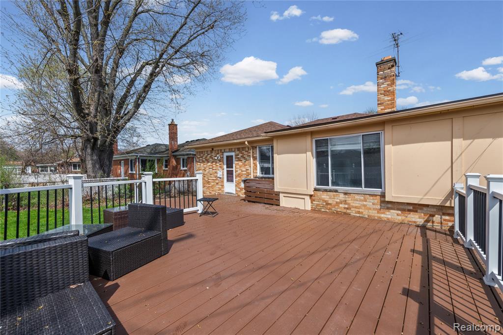 23701 Coyle Street, Oak Park, MI 48237 — Photo 31