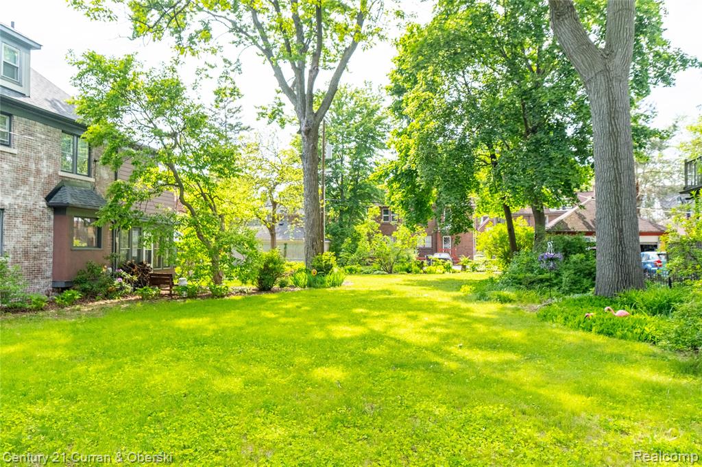 18655 Parkside Street, Detroit, MI 48221 — Photo 41