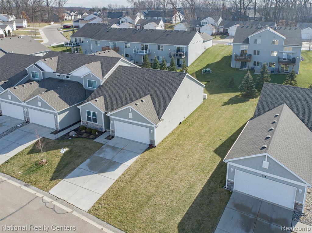 471 HOSTA, Howell, MI 48843 — Photo 2