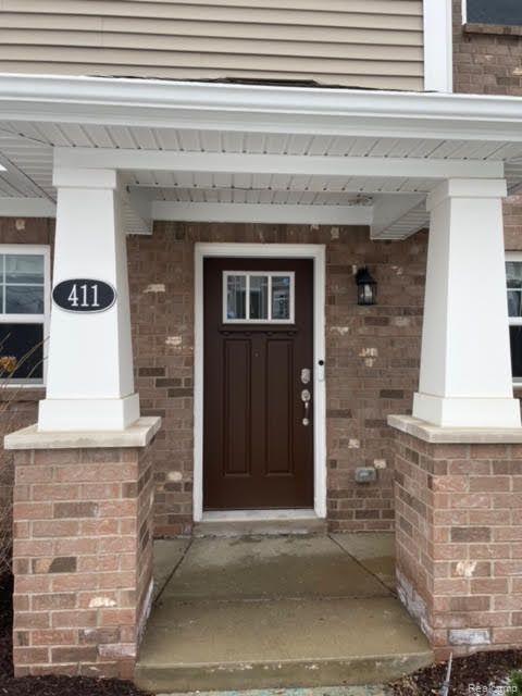 411 WRIGHT Street, Wixom, MI — Photo 3