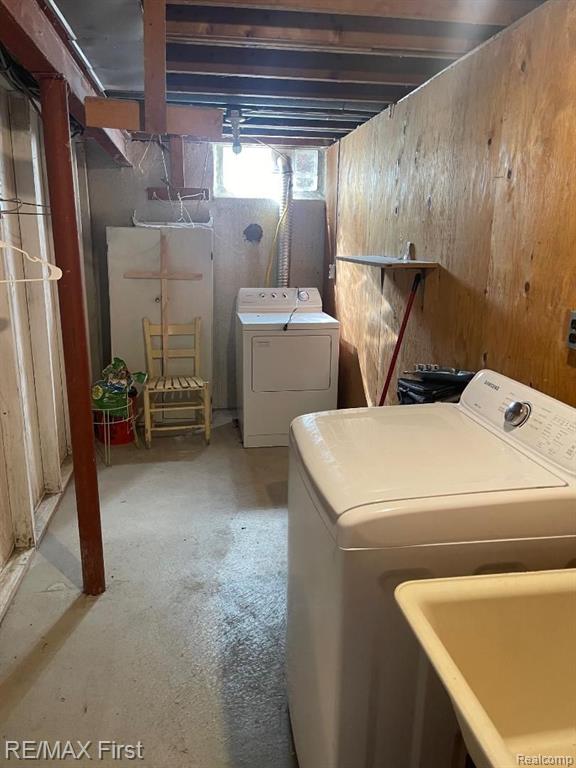 29264 HOOVER Road, 264, Warren, MI 48093 — Photo 11