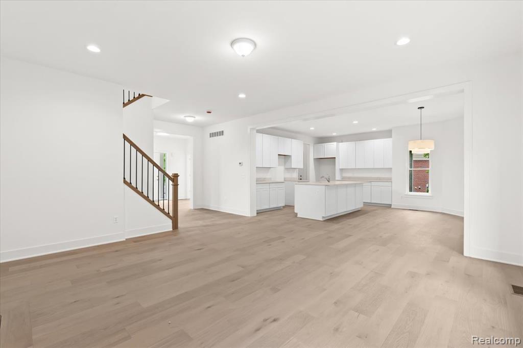 5179 WIMBLEDON Circle, Ann Arbor, MI 48108 — Photo 15