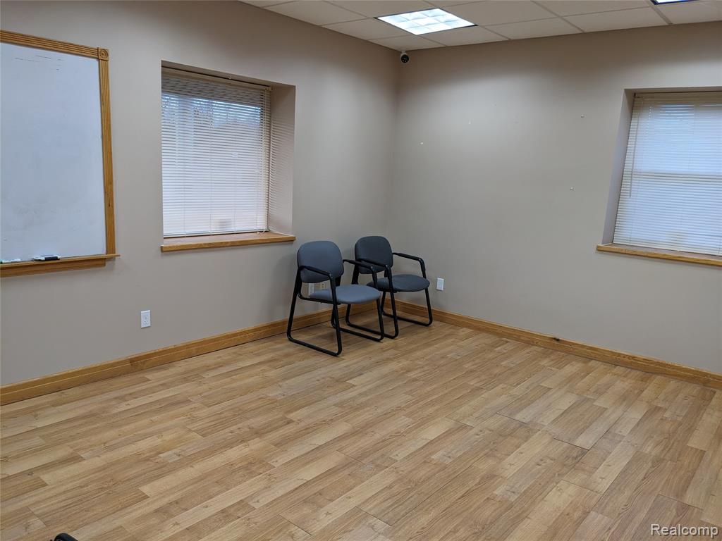 2515 S Dye Road, Flint, MI 48532 — Photo 14