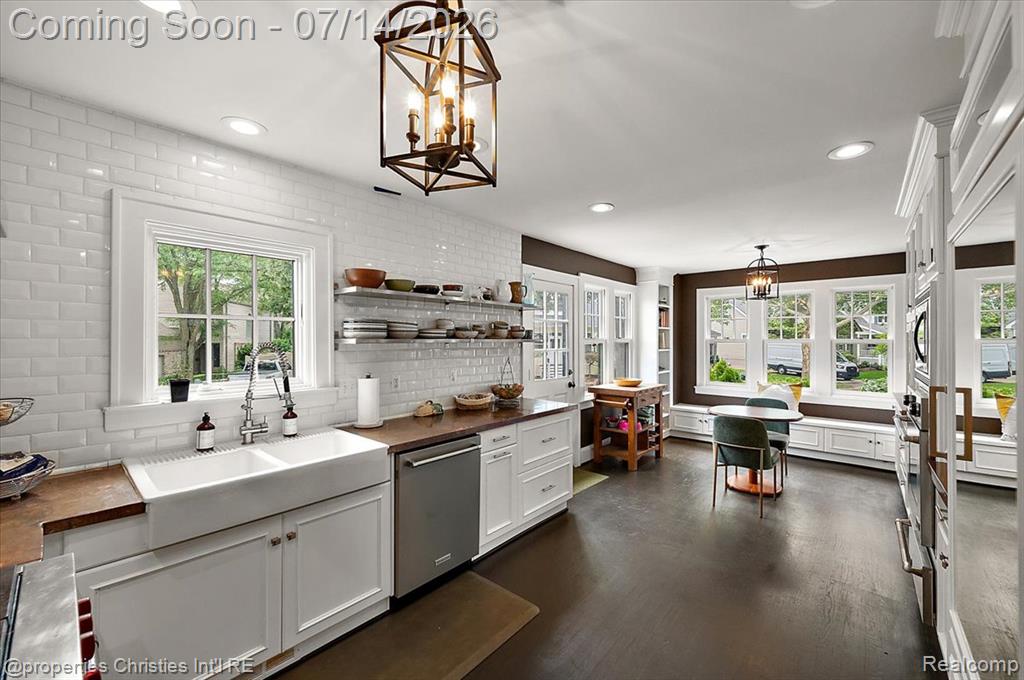 974 Ann Street, Birmingham, MI 48009 — Photo 20