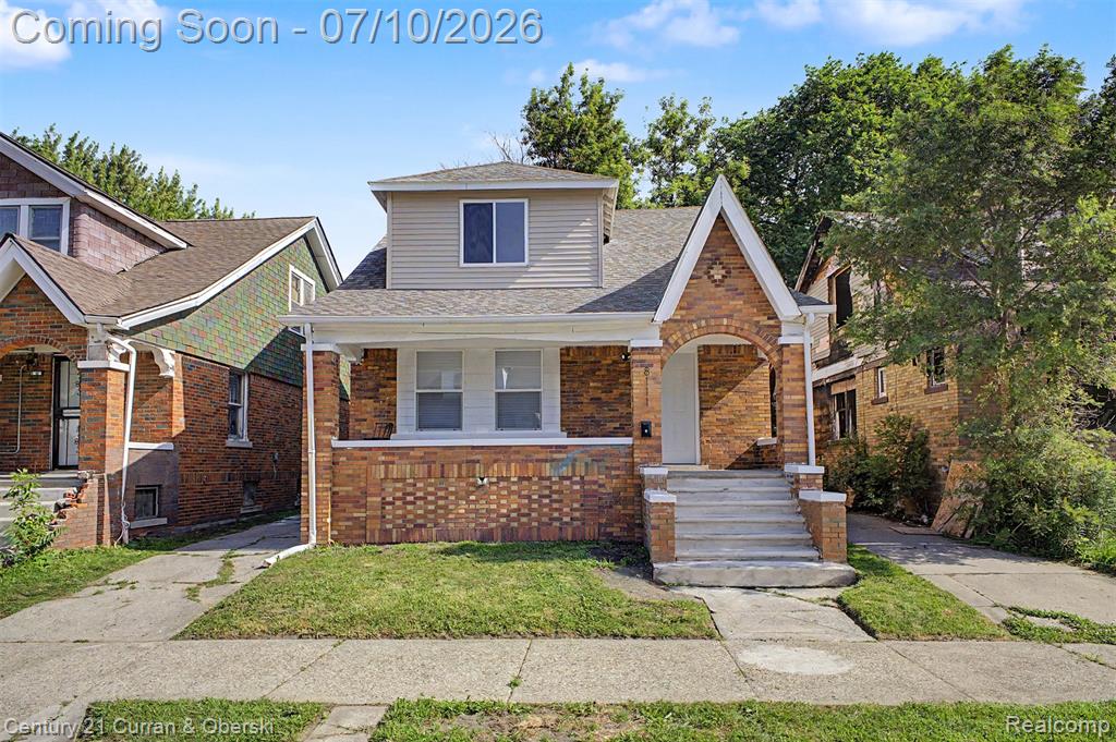 8111 E Hildale Street, Detroit, MI 48234 — front exterior