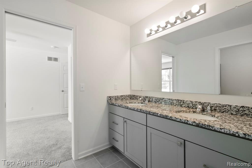 63770 Dequindre Road, Washington, MI 48095 — Photo 36