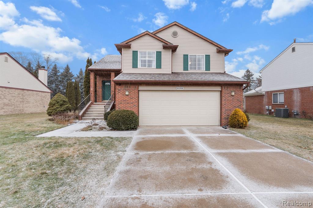 41306 WESTFIELD Circle, Canton, MI 48188 — Photo 40