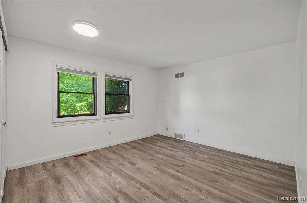 615 Davis Avenue, Birmingham, MI 48009 — Photo 17