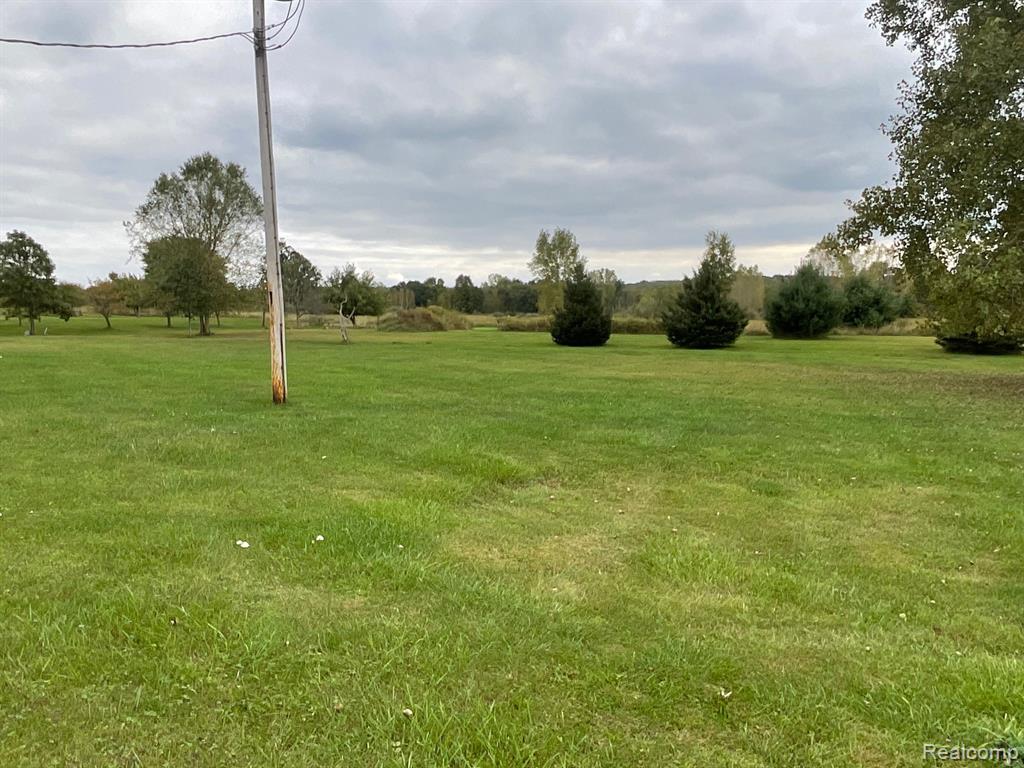 3076 KINGS MILL Road, North Branch, MI 48461 — Photo 38