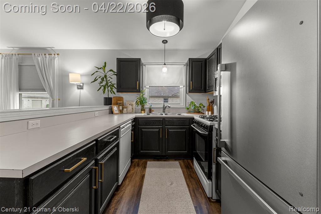 41812 King Edward Court, Clinton Twp, MI 48038 — Photo 14