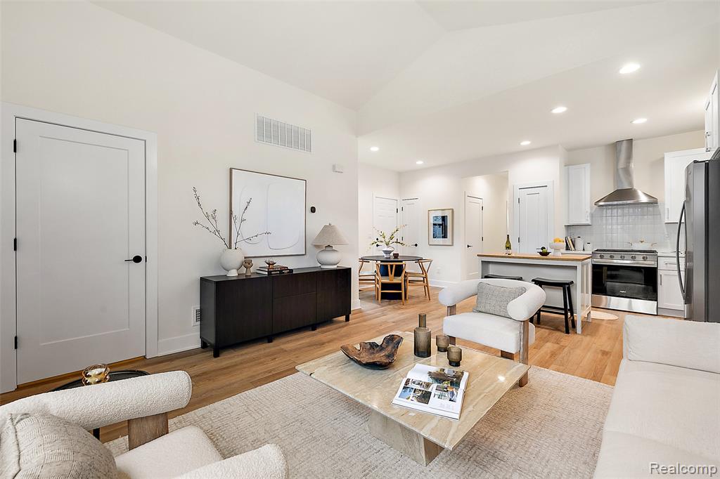 8748 Agnes Street - Photo 5