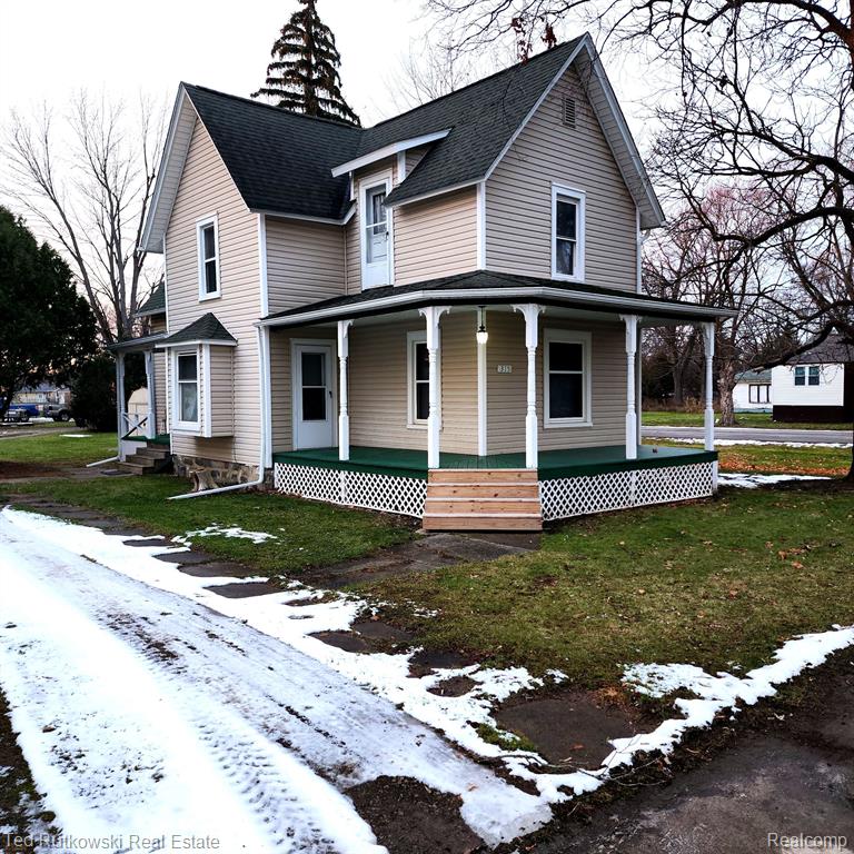 315 N MAIN Street SW, Capac, MI 48014 — front exterior
