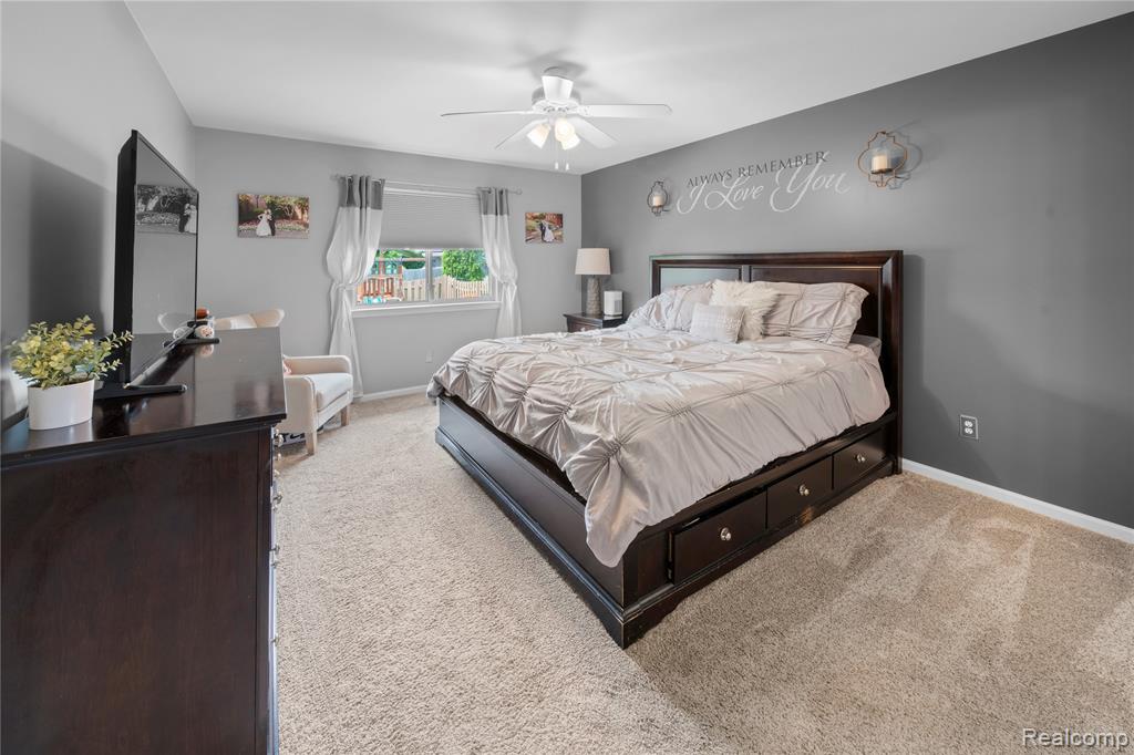 46173 Rocker Drive, Macomb, MI 48044 — Photo 9