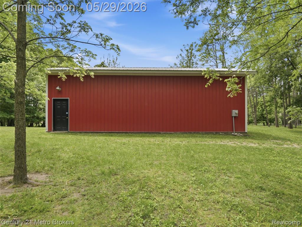 11447 N Latson Road, Linden, MI 48451 — Photo 44
