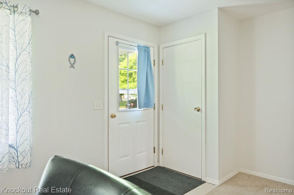 966 Athletic Street, Vassar, MI 48768 — Photo 6