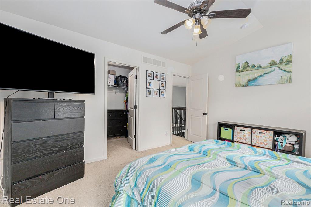 42802 N CUMBERLAND Drive, Van Buren, MI 48111 — Photo 22