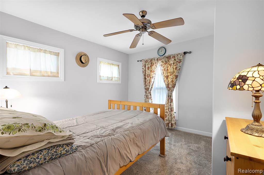 22827 Meridian Road, Grosse Ile, MI 48138 — Photo 34