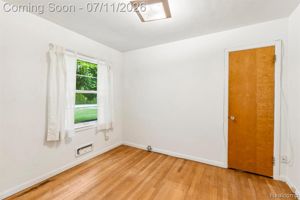 6105 Gilbert Lake Road, Bloomfield Hills, MI 48301 — Photo 16