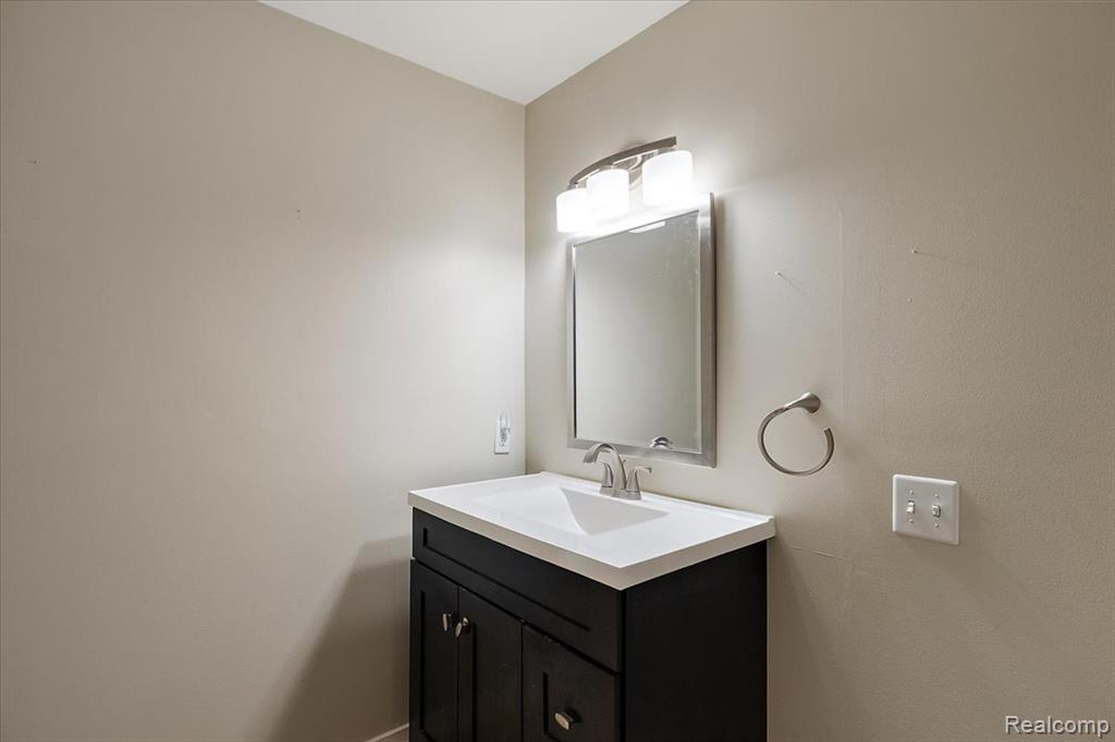 5080 Harbor Oak, Waterford, MI 48329 — Photo 36