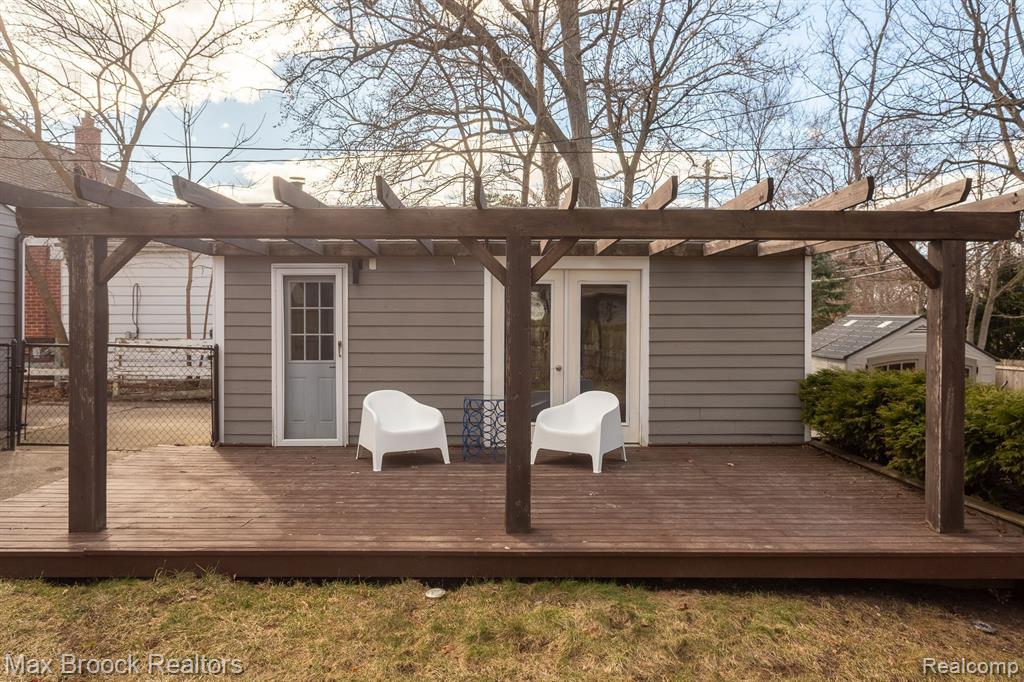 850 W LINCOLN Street, Birmingham, MI 48009 — Photo 27