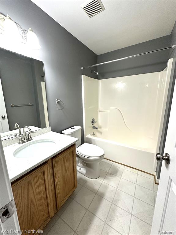 8255 N TERRITORIAL Road, Dexter, MI 48130 — Photo 25