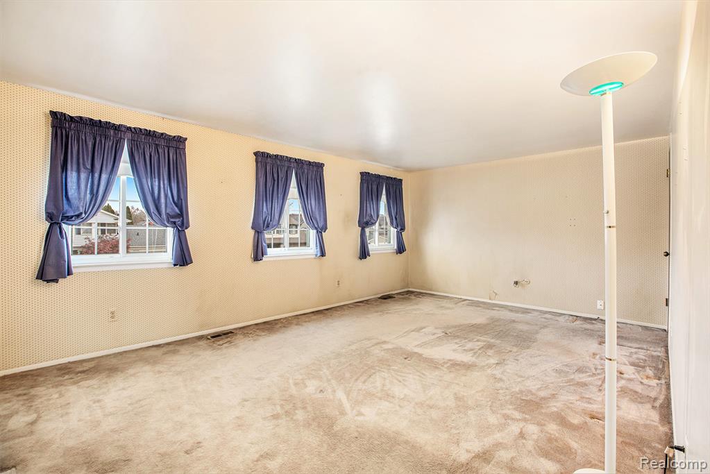 9704 Sil Street, Taylor, MI 48180 — Photo 16