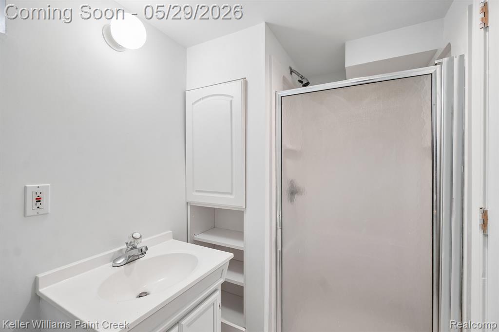 20620 Alger Street, Saint Clair Shores, MI 48080 — Photo 18