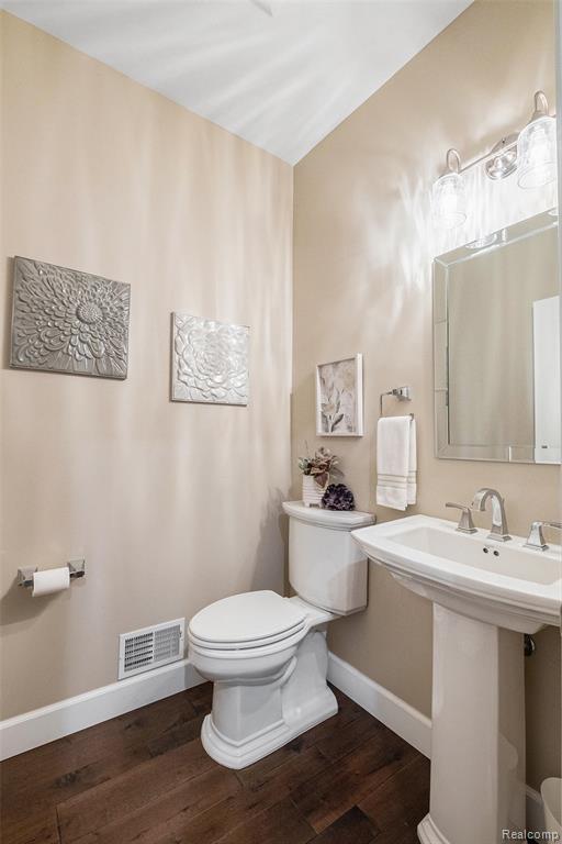 1281 Victoria Lane, Fenton, MI 48430 — Photo 13