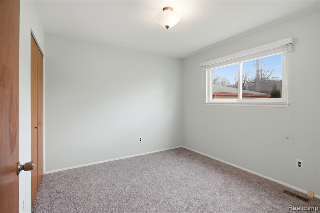 4019 Fordline Road, Lincoln Park, MI 48146 — Photo 24
