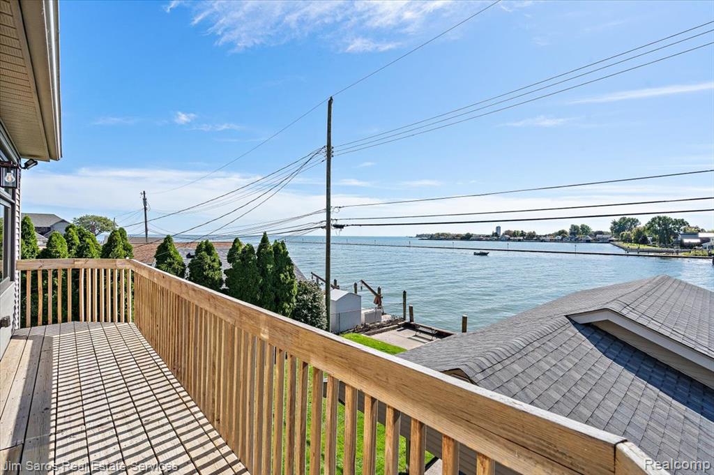 22676 Bayview Drive, Saint Clair Shores, MI 48081 — Photo 24
