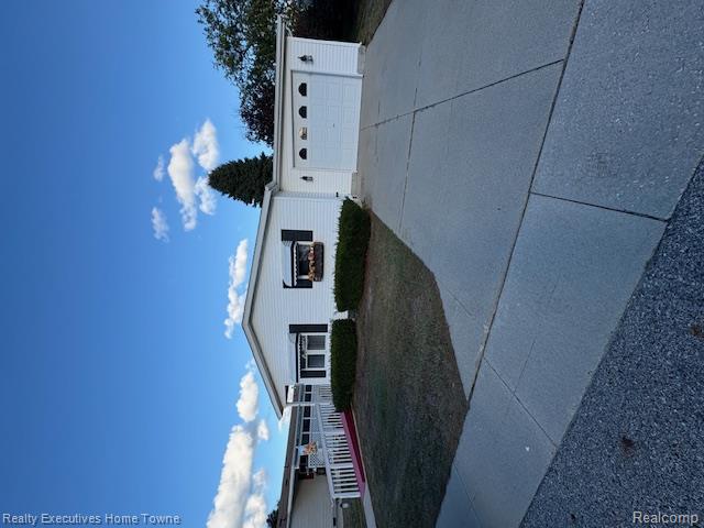 4333 24th Avenue, Fort Gratiot, MI 48059 — front exterior