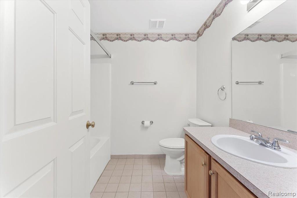 3362 WILKERSON Circle, Melvindale, MI — Photo 13