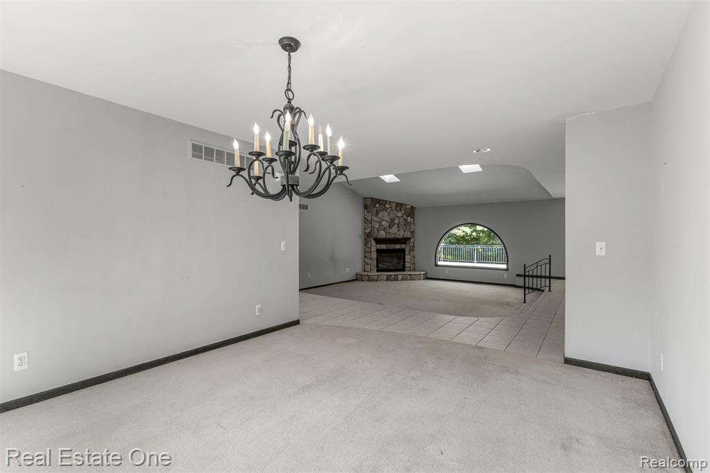 8329 Gray Street, Westland, MI — Photo 10