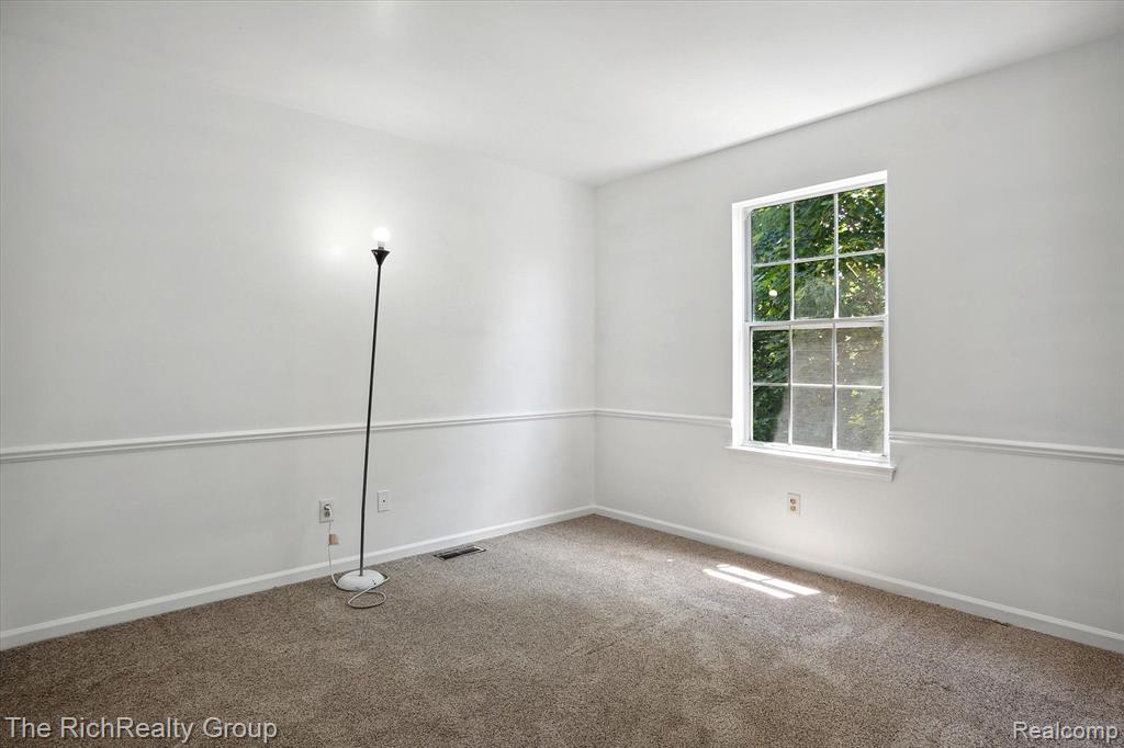 46471 Doubletree Road, Canton, MI 48187 — Photo 34