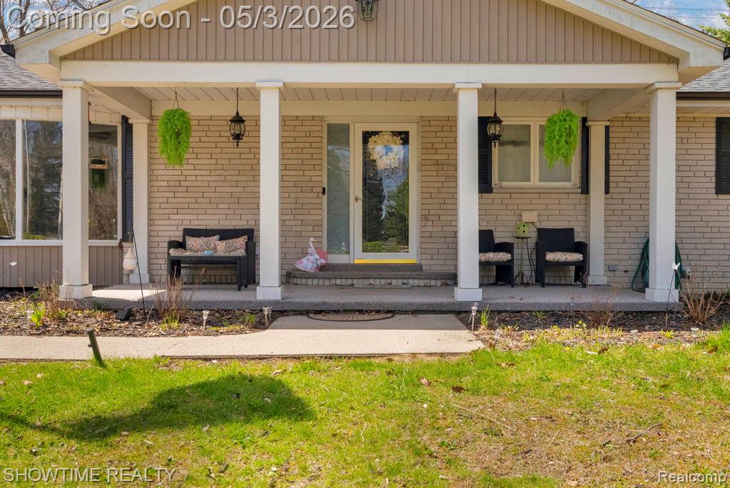 5211 Lakeshore Road, Fort Gratiot, MI 48059 — Photo 13
