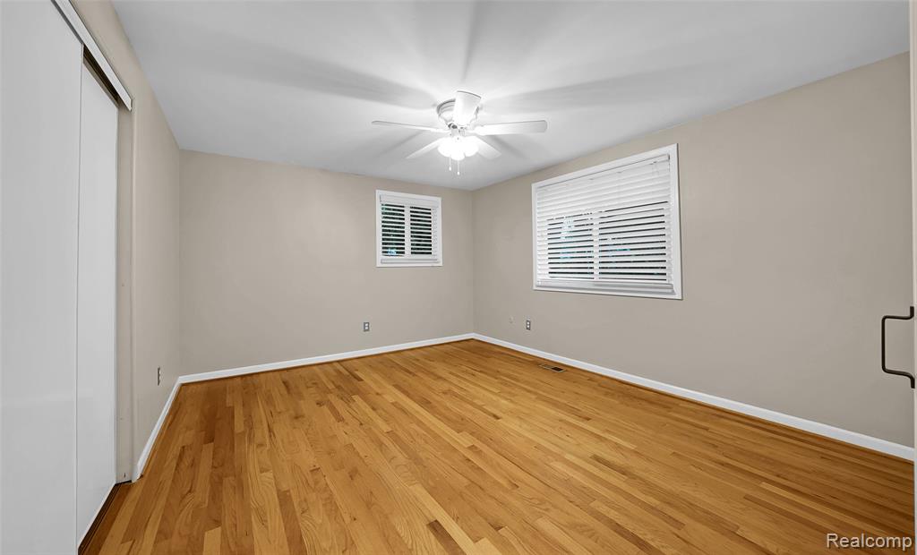 2880 Wareing Drive, Orion, MI — Photo 28