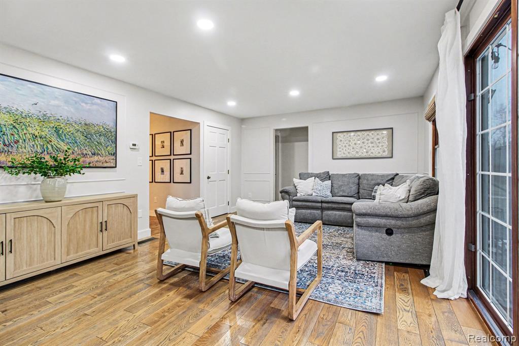 6419 Appleridge Road, Plymouth, MI 48170 — Photo 5