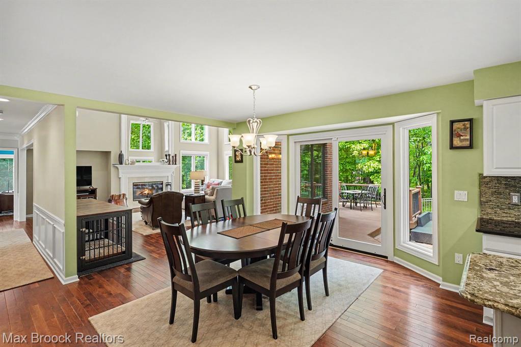 1300 Oak Hollow Drive, Milford, MI 48380 — Photo 11