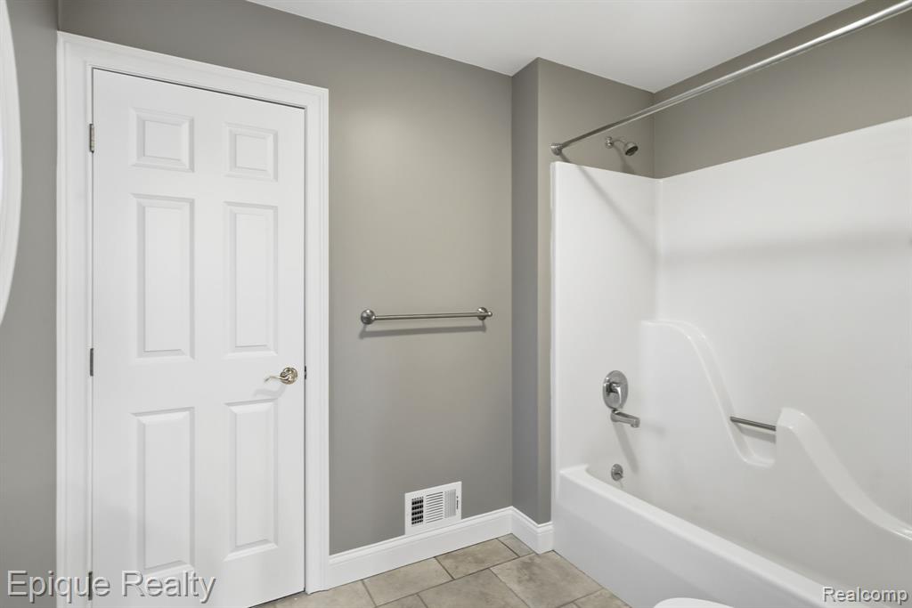 1 Chelsea Court, Metamora, MI 48455 — Photo 28