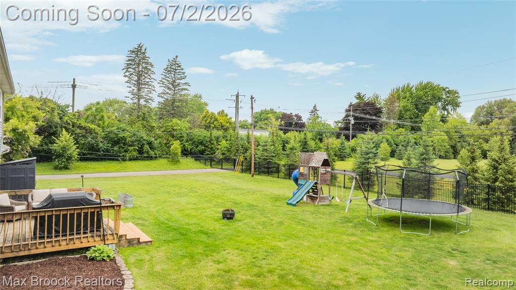 5494 Centerbrook Drive, West Bloomfield, MI — Photo 45