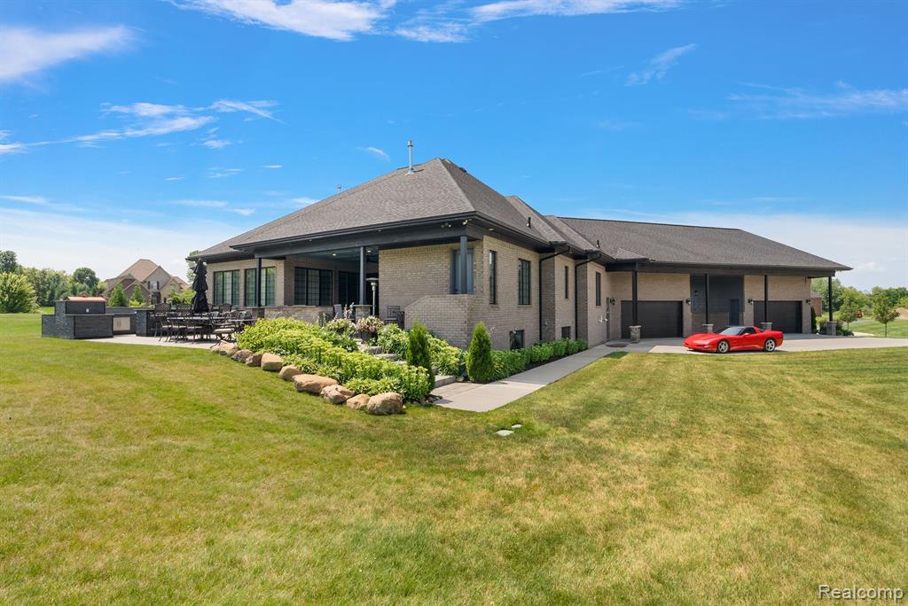 69356 LAKE POINT Court, Bruce, MI 48065 — Photo 49