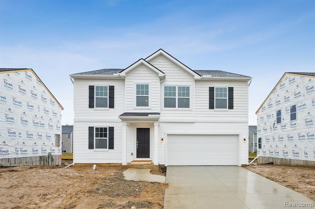 709 Whisperwood Way, Chelsea, MI 48118